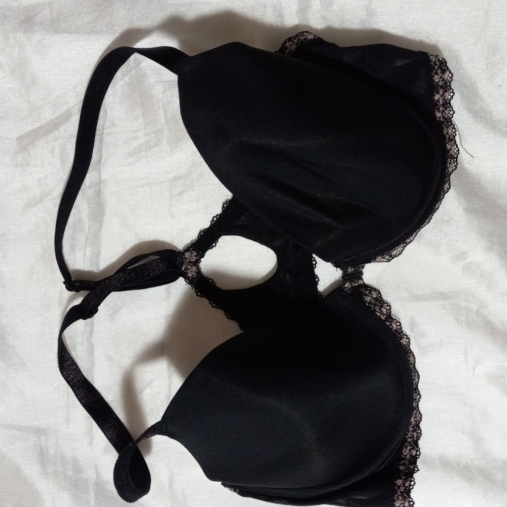 b. tempt’d Black Racerback Bra Front Closure 38C